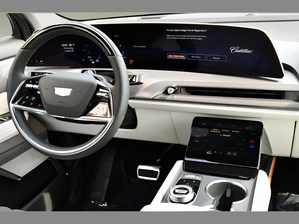 2027 Cadillac VISTIQ Sport - Photo 19