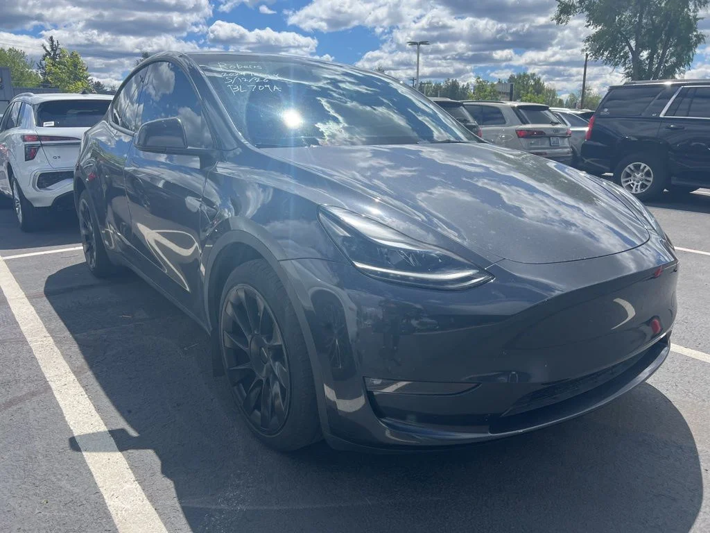 2024 Tesla Model Y Long Range Dual Motor All-Wheel Drive's photo