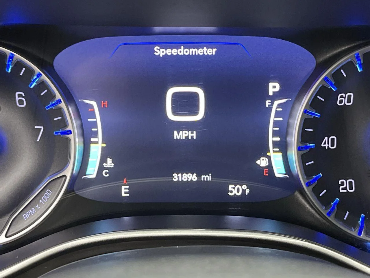 2025 Chrysler Pacifica Select - Photo 15