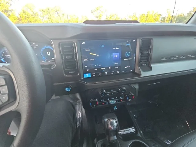 Used 2025 Red Ford Big Bend image 18