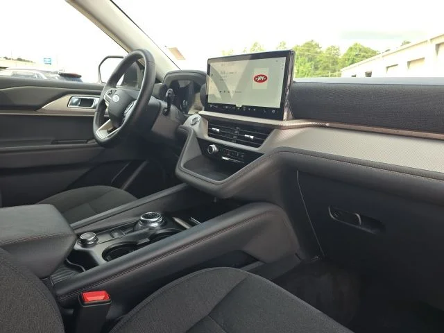 Used 2025 Gray Ford Active image 21