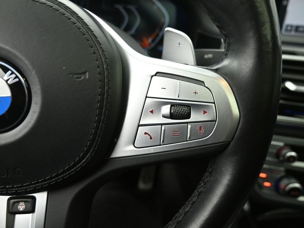 2022 BMW 750LI - Image 17