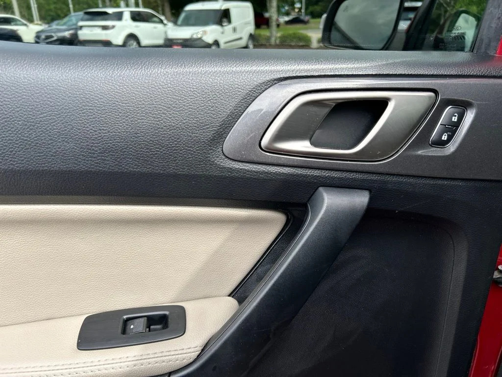 Used 2020 Red Ford Lariat image 21