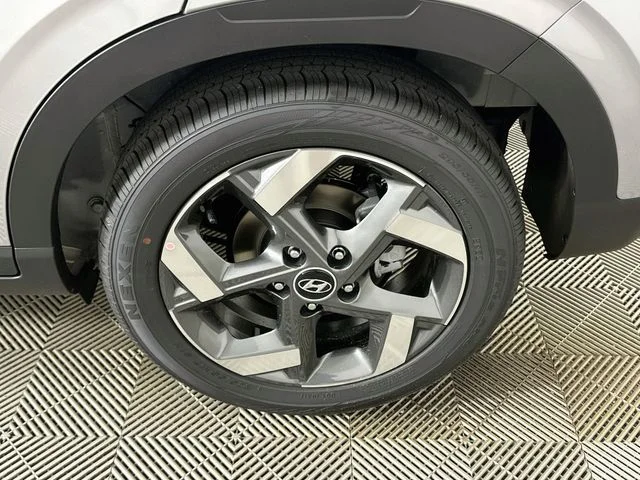 New 2026 Hyundai VENUE SEL