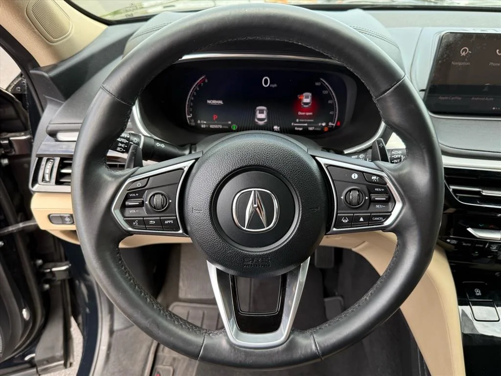 Used 2024 Black Acura Technology image 15