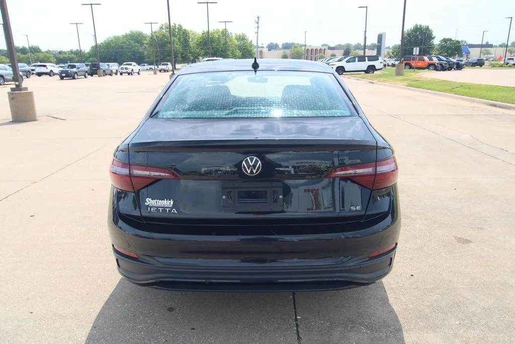 Used 2024  Volkswagen 1.5T SE image 15