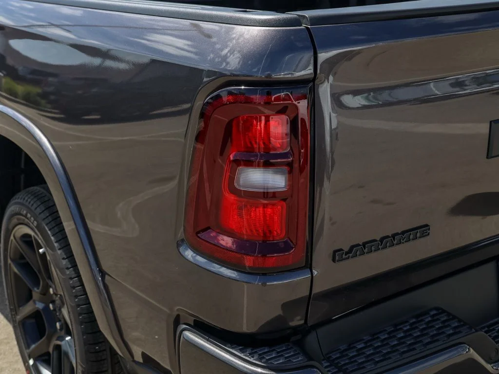New 2026 Granite Crystal Metallic Clear-Coat Exterior Paint RAM Laramie Night Edition image 7