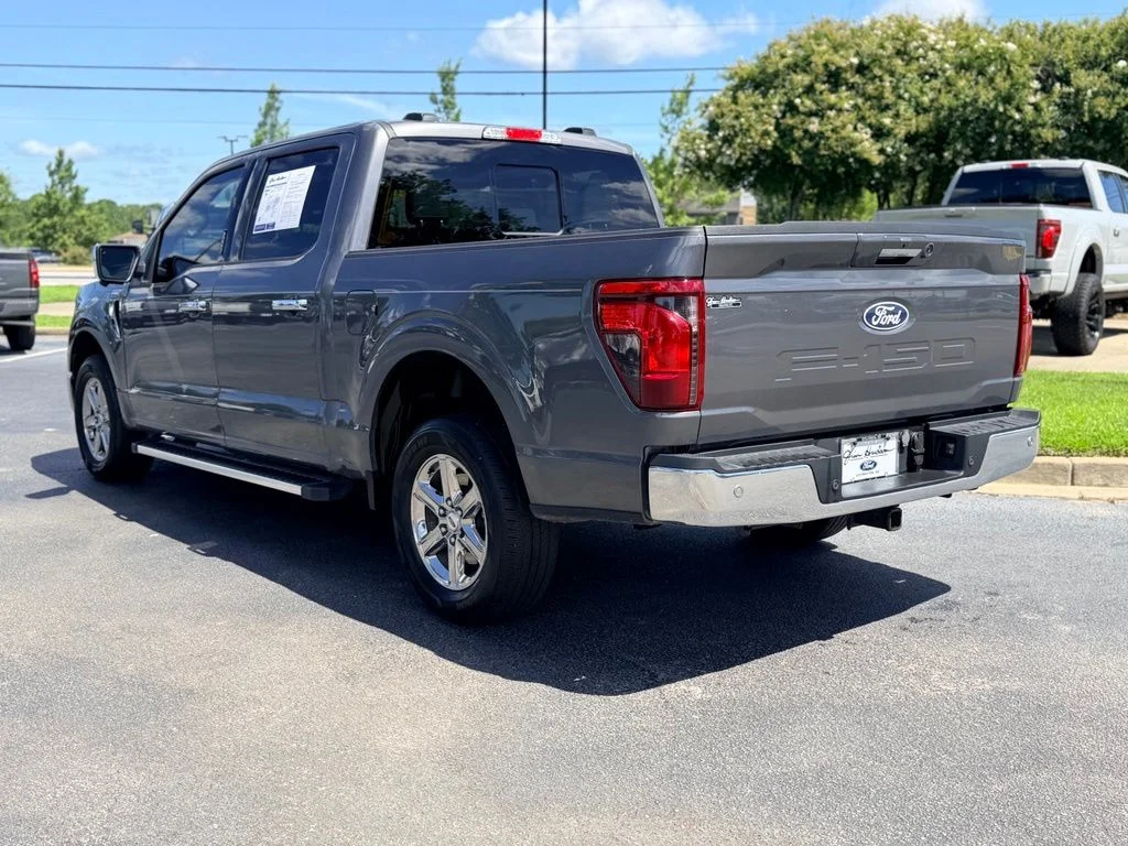 Used 2024 Gray Ford XLT image 6