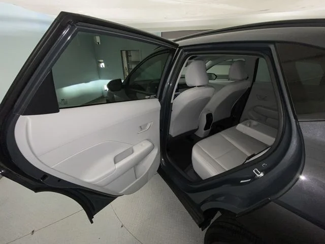 Used 2024 Gray Hyundai SEL image 22