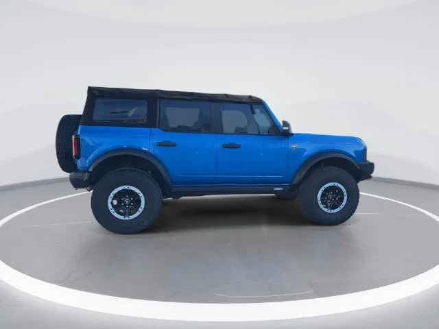 Used 2023 Blue Ford Badlands image 8