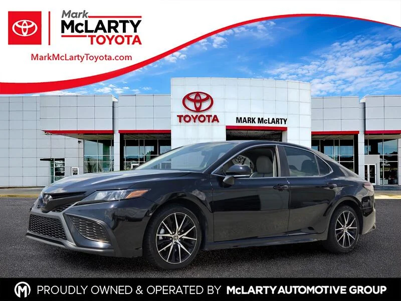 Used 2024 Midnight Black Metallic TOYOTA SE AUTO image 1