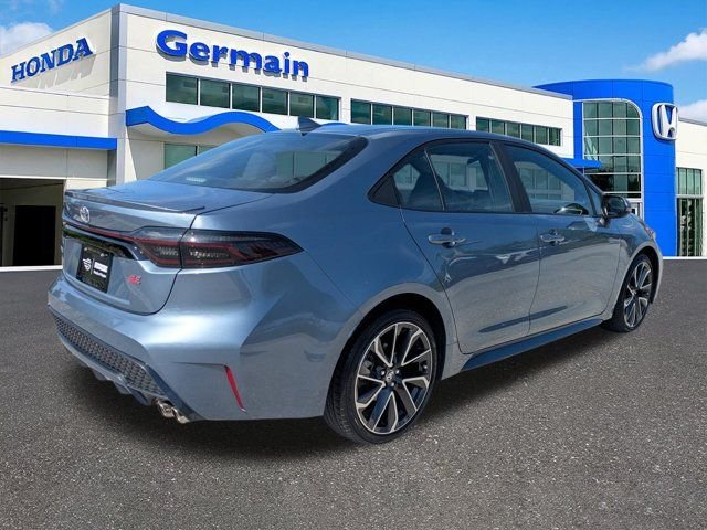 Used 2022 Gray Toyota SE image 5