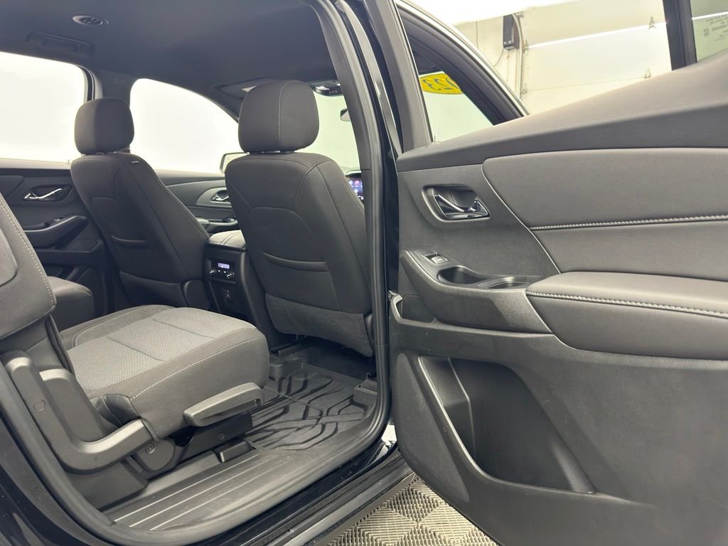 Used 2023 Mosaic Black Metallic Chevrolet LT image 34