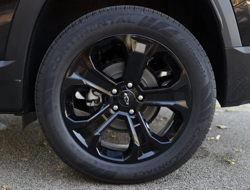 2026 Chevrolet Equinox LT - Photo 38
