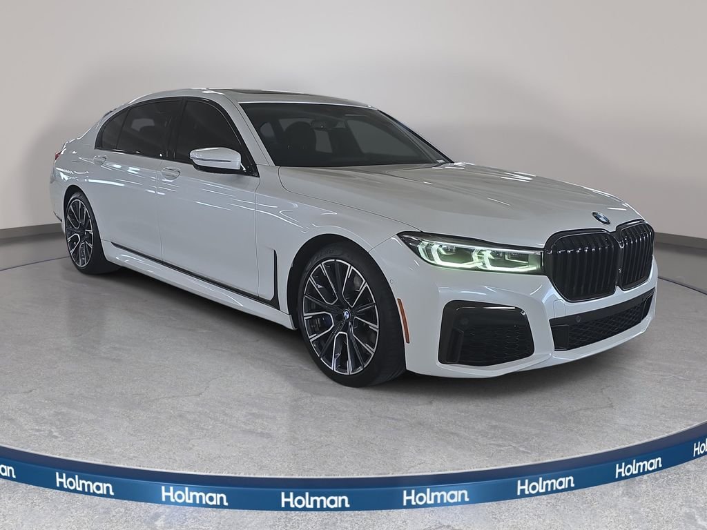 Used 2021 Mineral White Metallic BMW 750i xDrive image 4