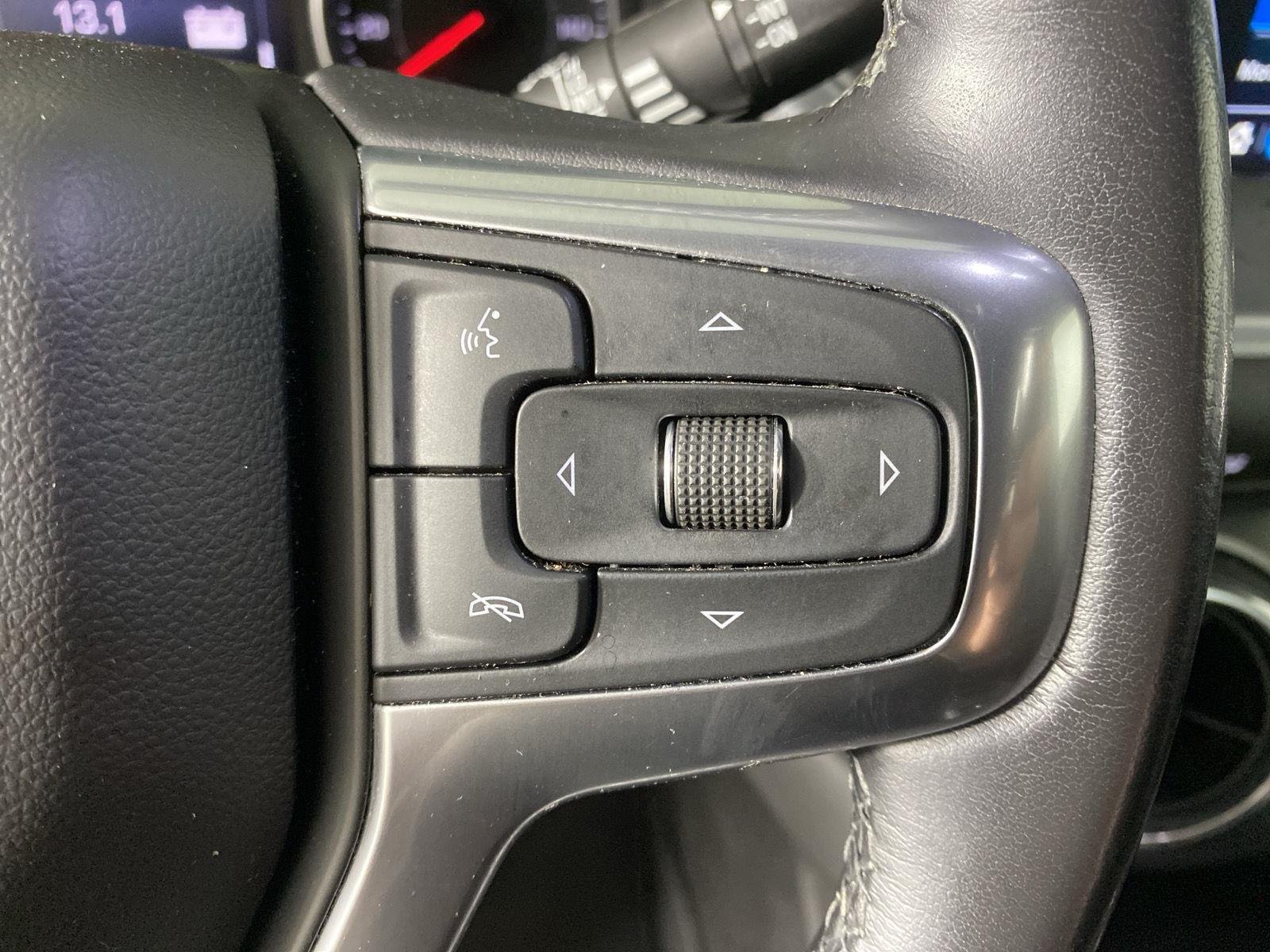 Used 2020 Cajun Red Tintcoat Chevrolet LT image 15