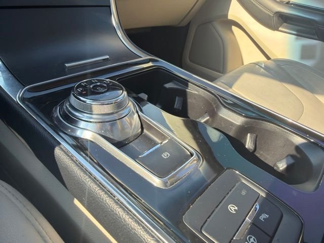 Used 2019 Stone Gray Metallic Ford Titanium image 17