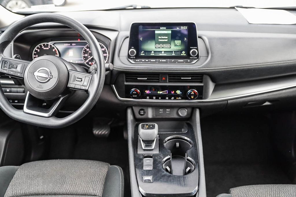 2024 Nissan Rogue SV - Photo 13