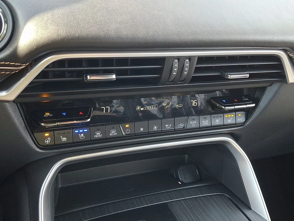2026 Mazda CX-90 Premium Plus Package - Photo 10