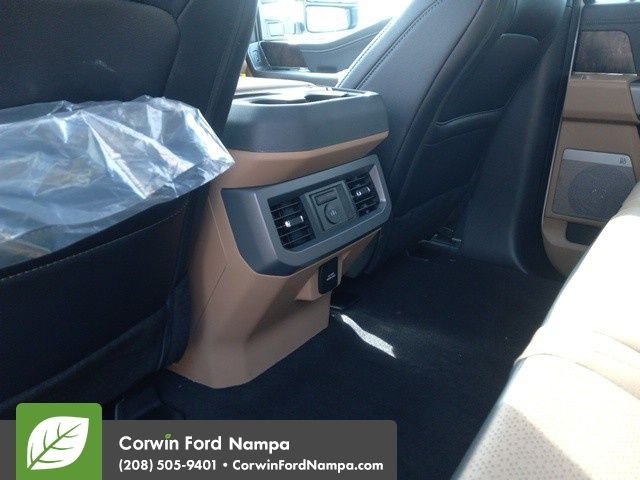 2025 Ford F-350 Super Duty Lariat - Photo 31