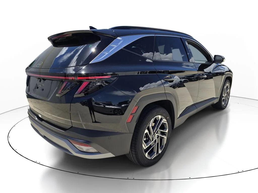 New 2026 Black Hyundai SEL image 3