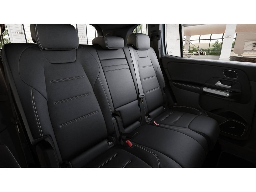 New 2026 Cirrus Silver Metallic Mercedes-Benz AMG® GLB 35 4MATIC® SUV image 47