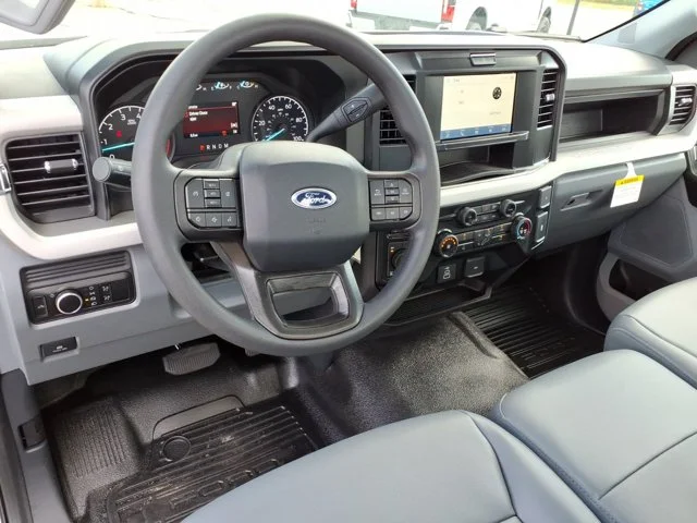 New 2026 Oxford White Ford XL image 33