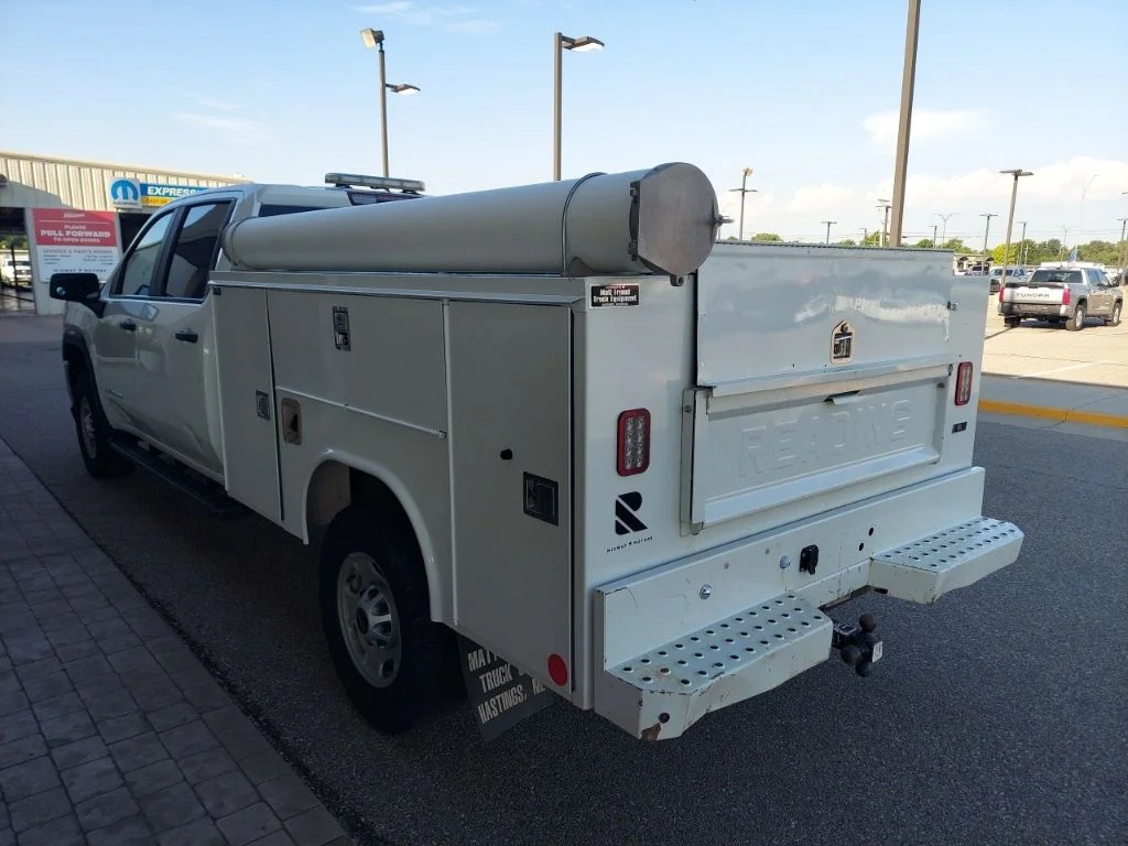 Used 2023 White GMC Pro image 5