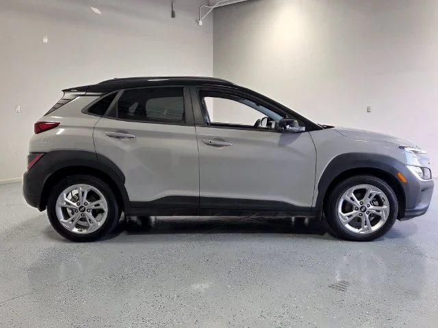 Used 2021 Silver Hyundai SEL Plus image 13