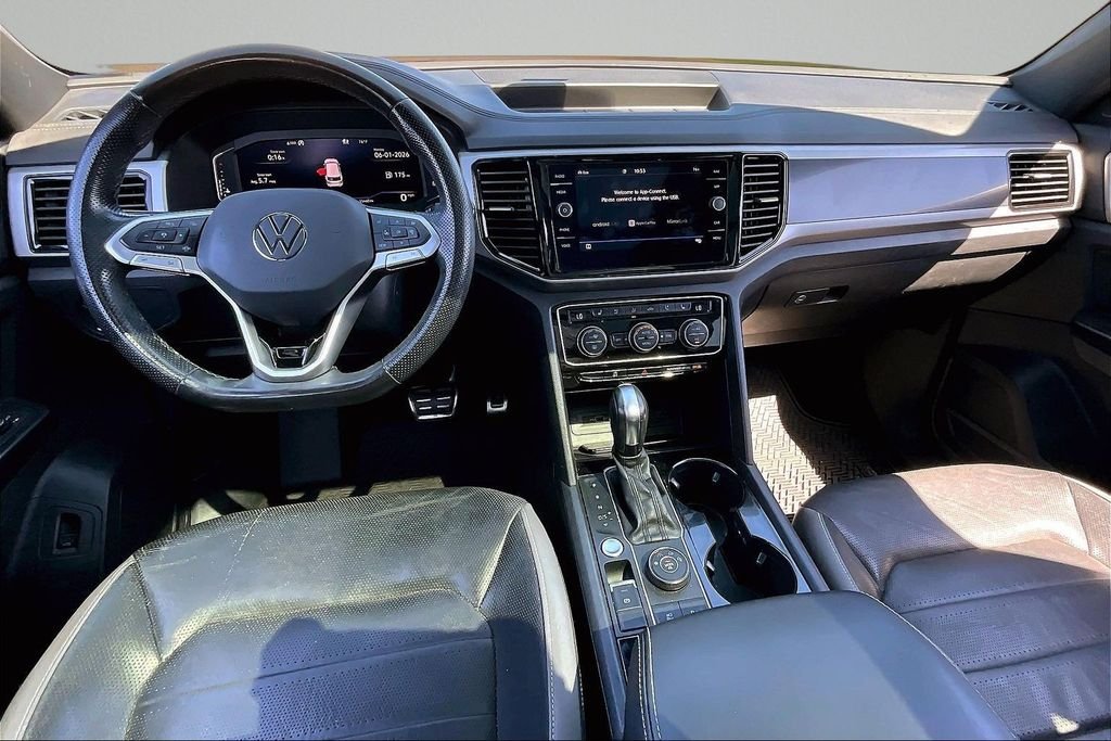 Used 2020 Gray Volkswagen 3.6L V6 SEL Premium R-Line image 13