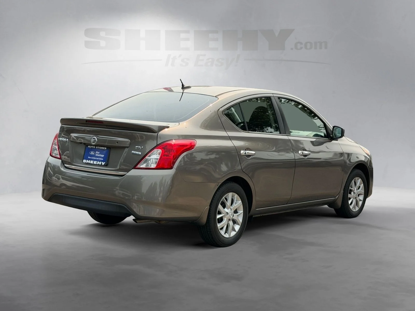 Used 2017 Khaki Nissan 1.6 SV image 15