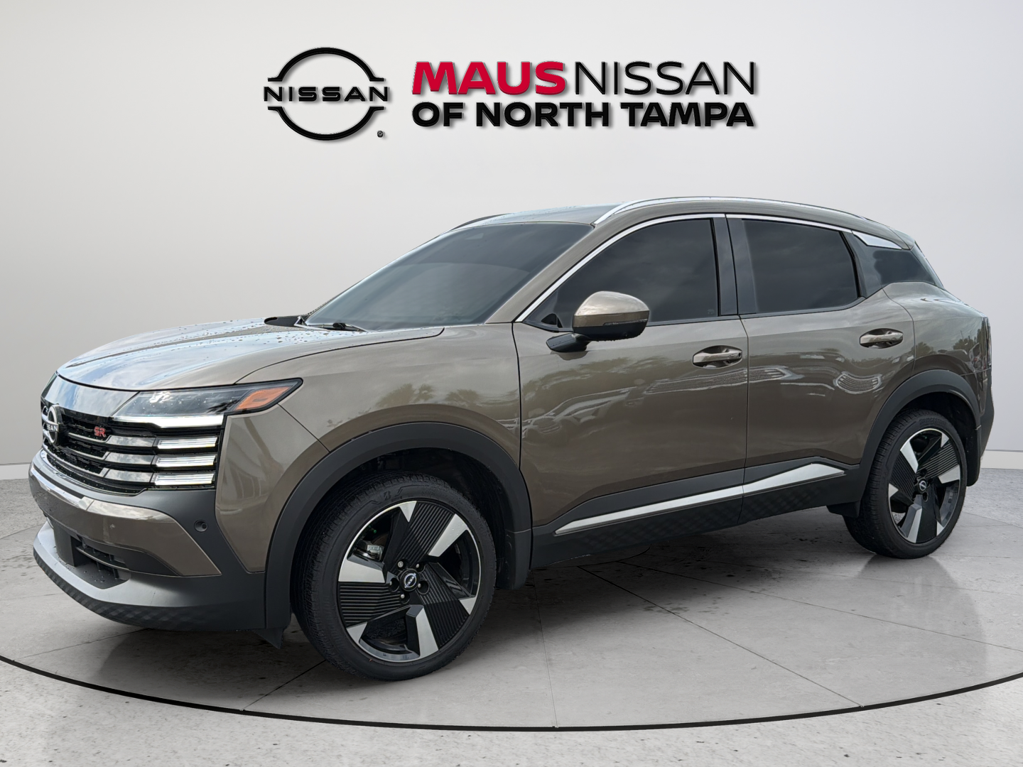 Certified Used 2025 Brown Nissan SR image 5
