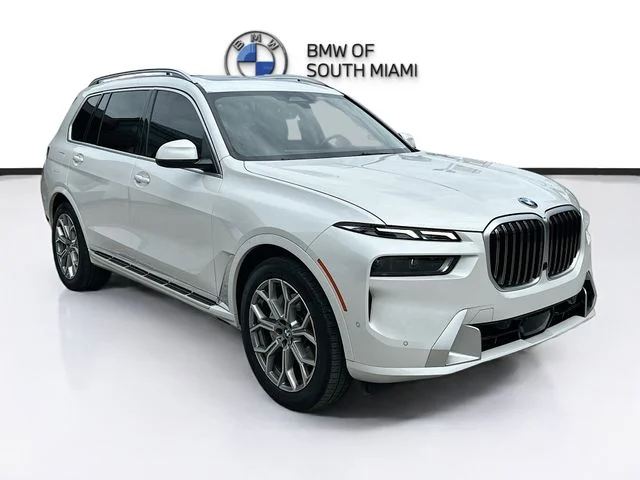 2024 BMW X7 xDrive40i's photo