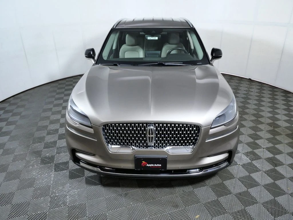 Certified Used 2021 Brown Lincoln Standard image 3