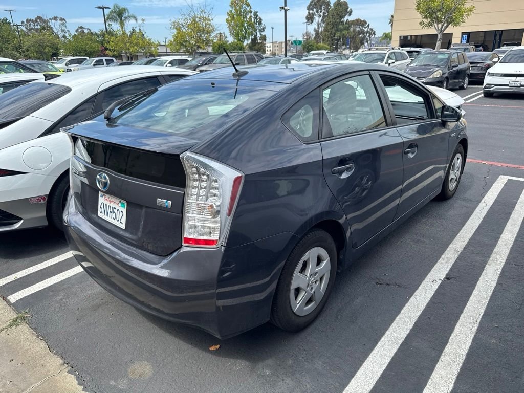 Used 2011 Gray Toyota Two image 3
