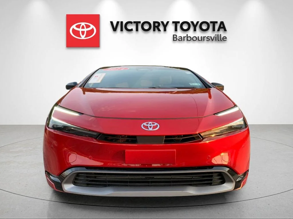 Used 2024 Red Toyota XLE image 8
