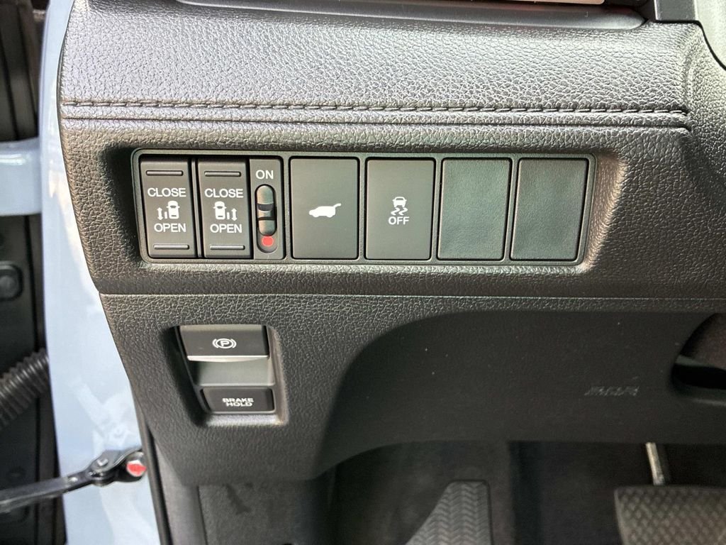 Used 2025 Gray Honda Sport-L image 29