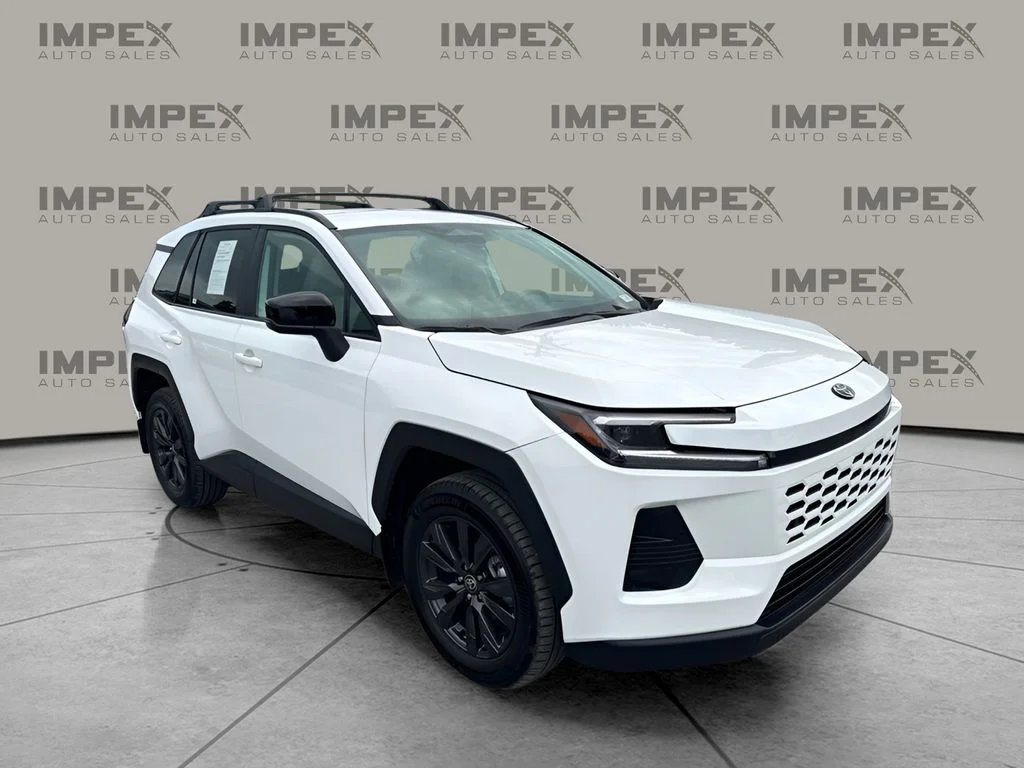 Used 2026 White Toyota XLE Premium image 4