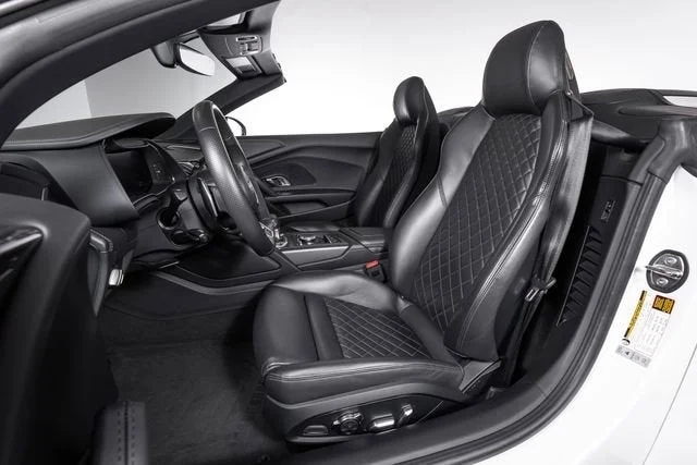 Used 2023 Ibis White/Black Roof Audi V10 performance image 15
