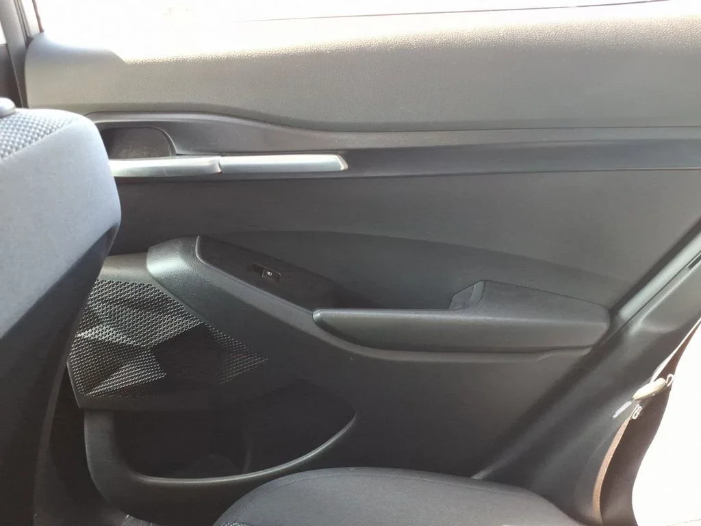 Used 2022 Gray Kia LX image 32