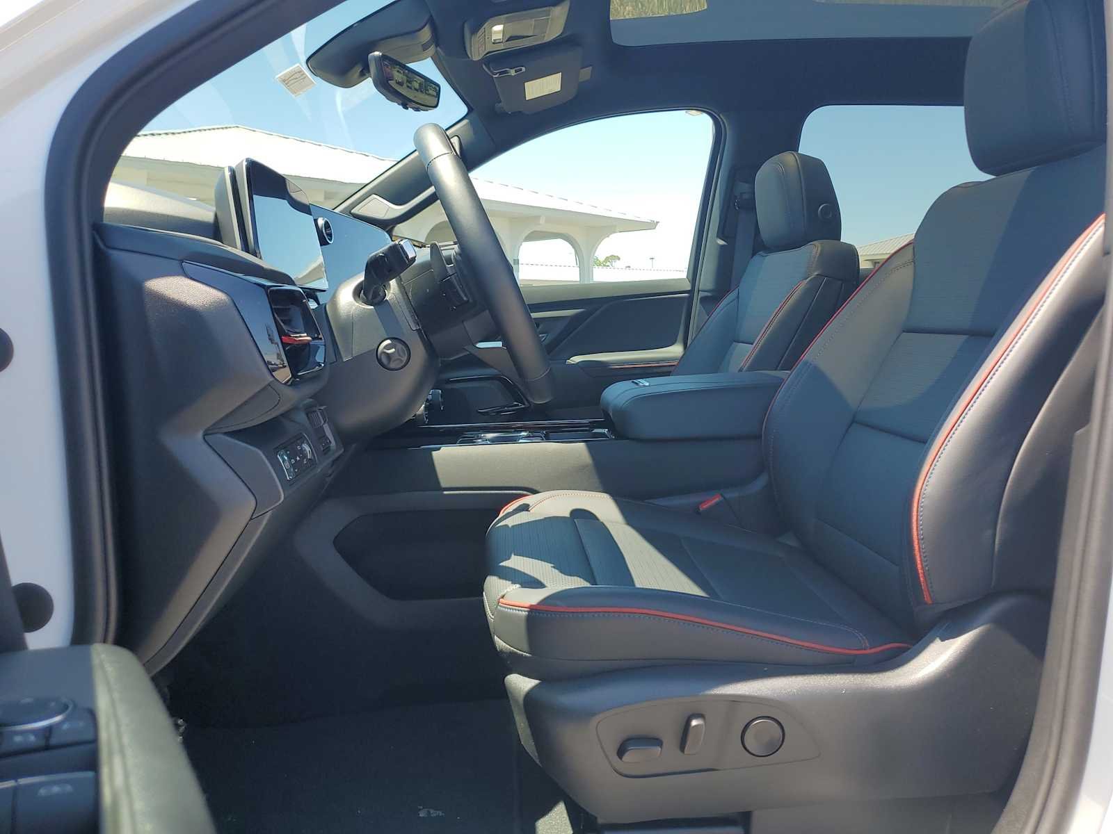 2024 Chevrolet Silverado EV RST - Photo 13
