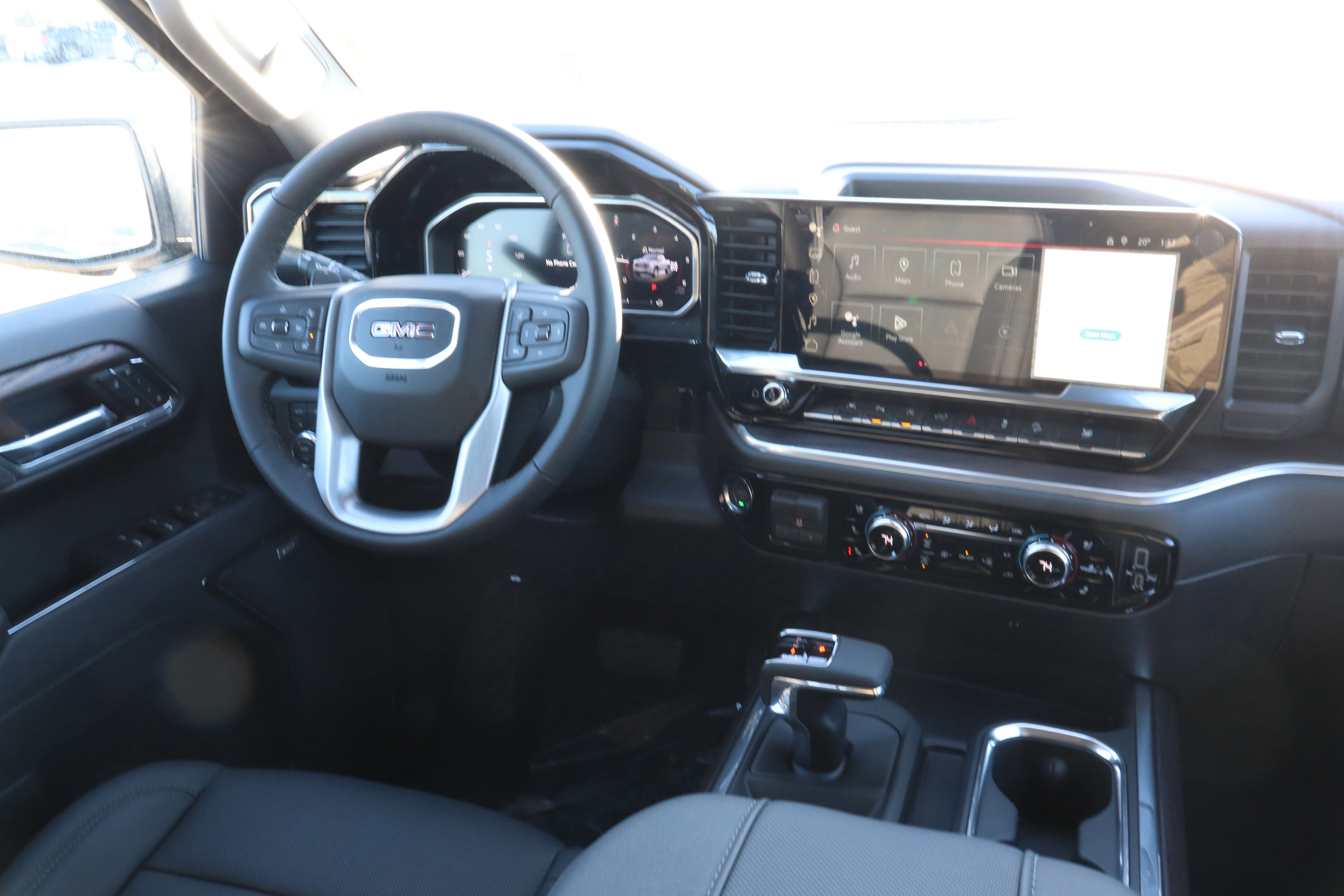 New 2026 Onyx Black GMC SLT image 10