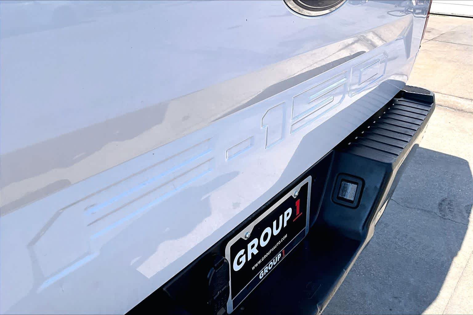 Used 2020 Oxford White Ford XL image 9