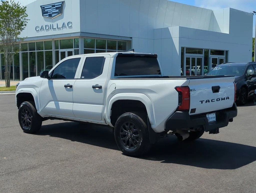 Used 2024 White Toyota SR image 4