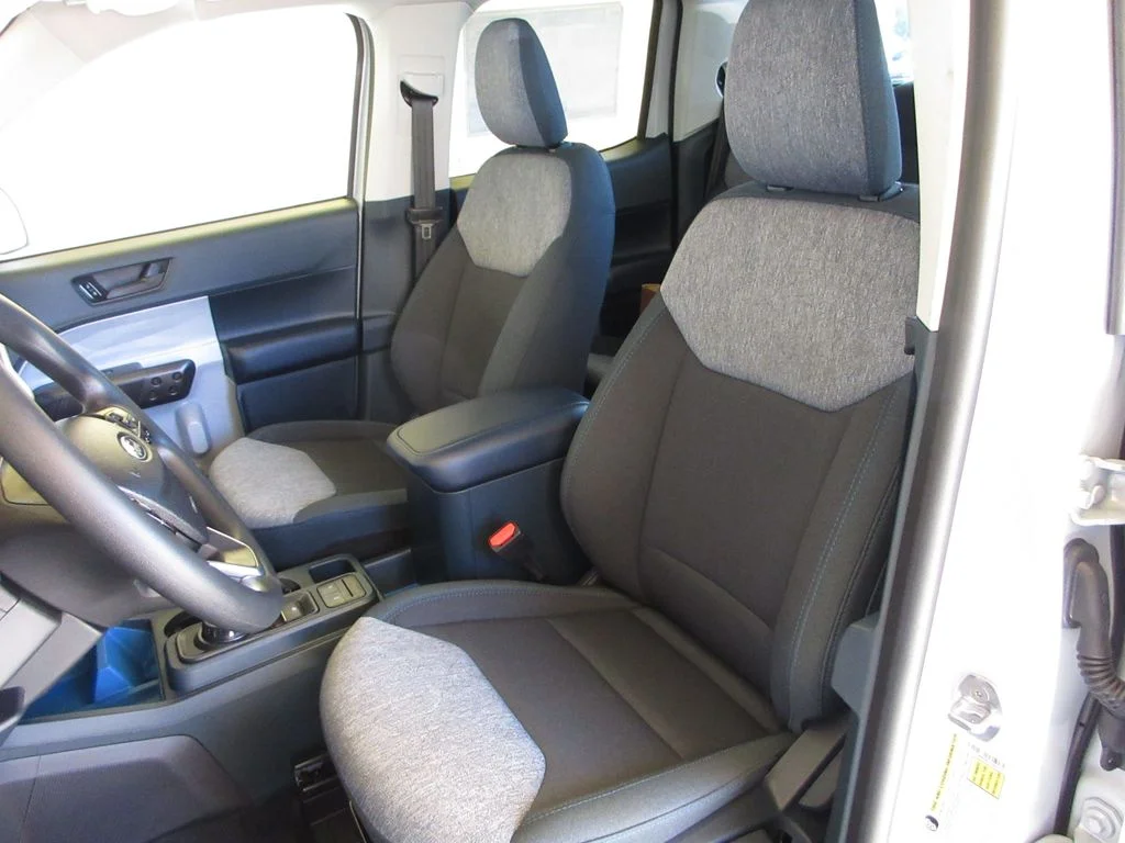New 2026 Space White Metallic Ford XLT image 11