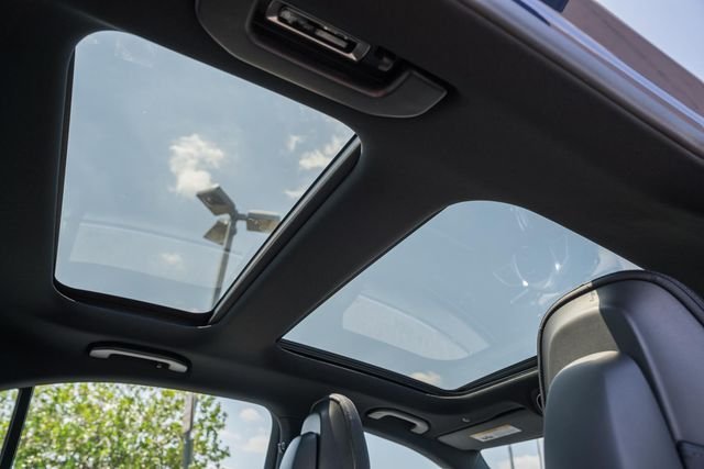 New 2026  Mercedes-Benz C 300 image 31