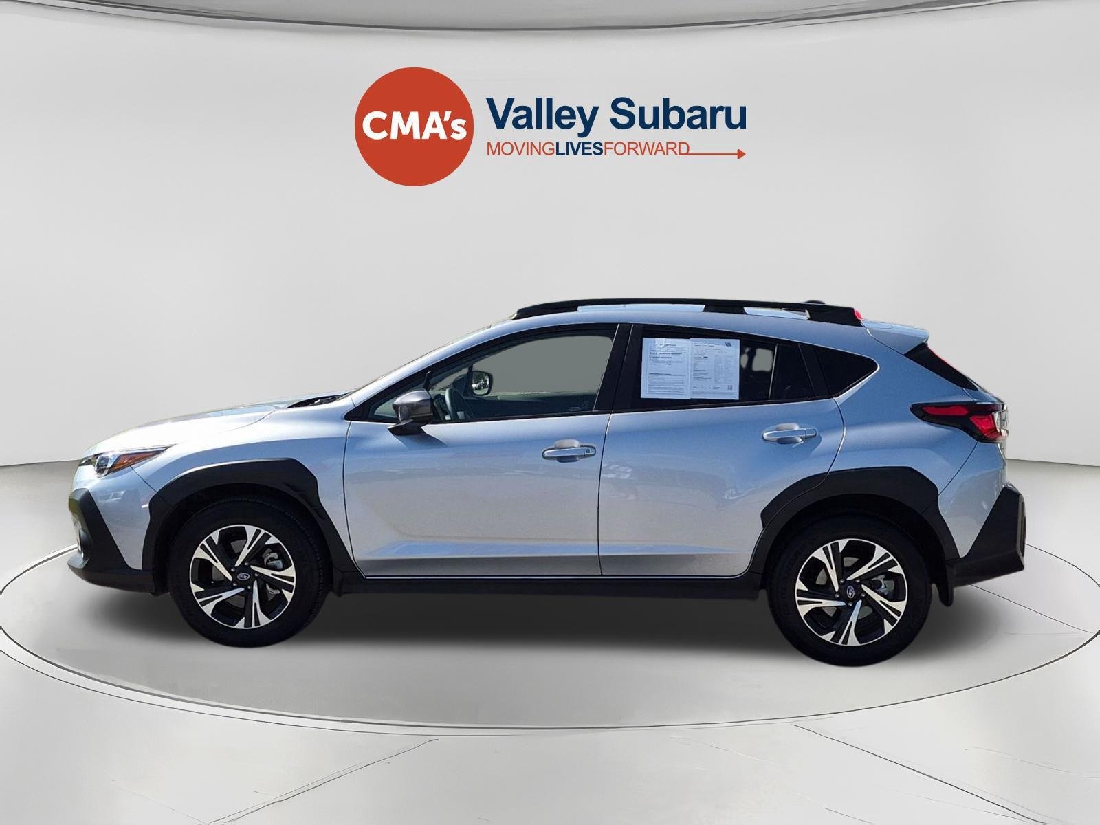 Used 2025 Ice Silver Metallic Subaru Premium image 2