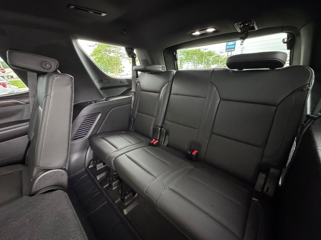 Used 2021 Gray Chevrolet LT image 22
