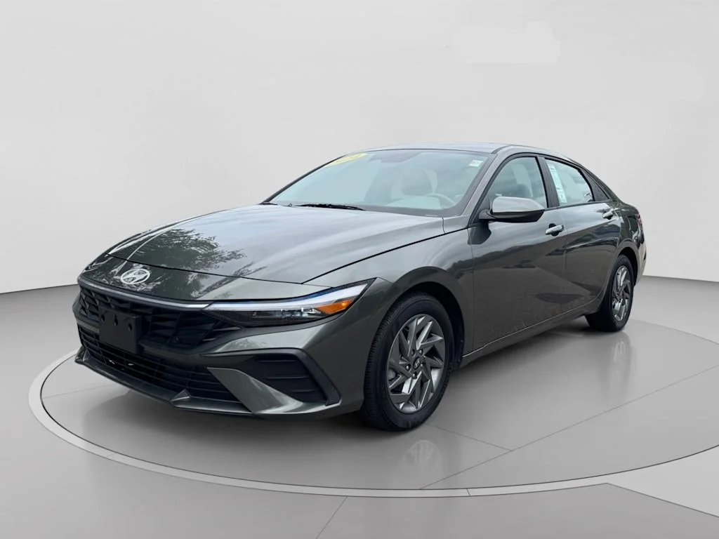 Used 2024 Gray Hyundai Blue image 17