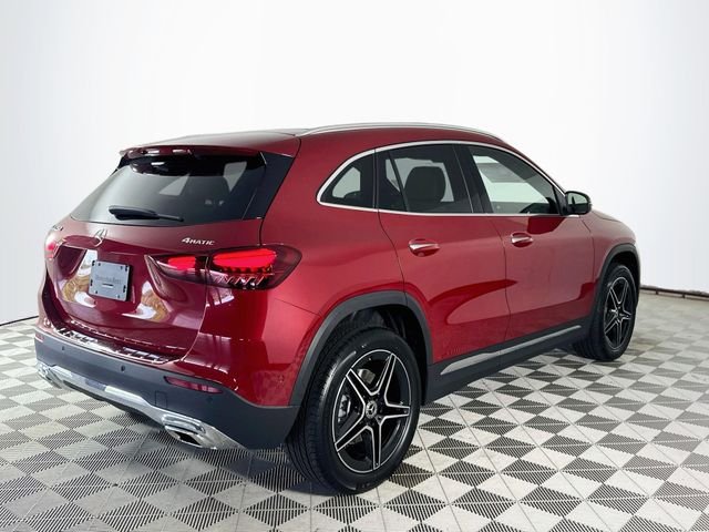 New 2026 MANUFAKTUR Patagonia Red Metallic Mercedes-Benz GLA 250 image 7